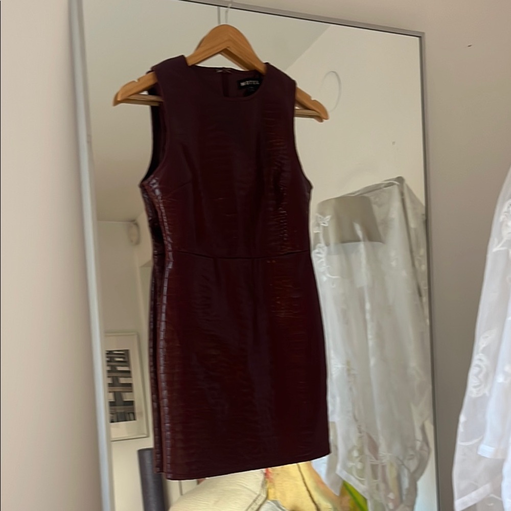 Vintage Red Burgundy Alligator print short Dress